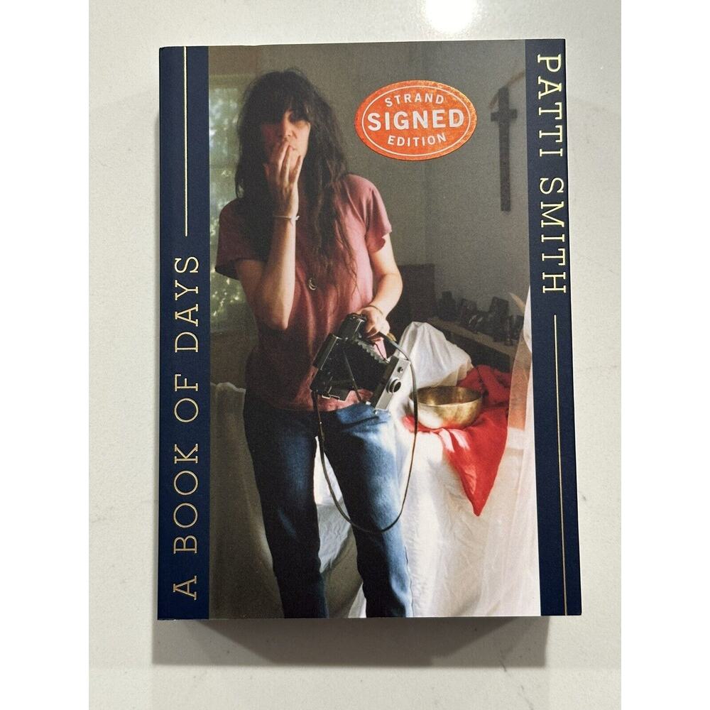 Patti Smith Signed A Book Of Days NEW Just Kids author Paperback AUTOGRAPHED #2